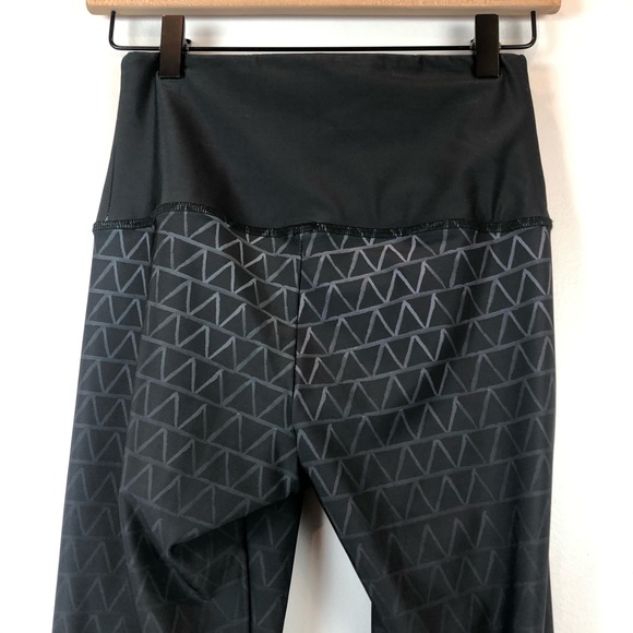 ONZIE High Rise Graphic Legging Las Lunas - Picture 8 of 11